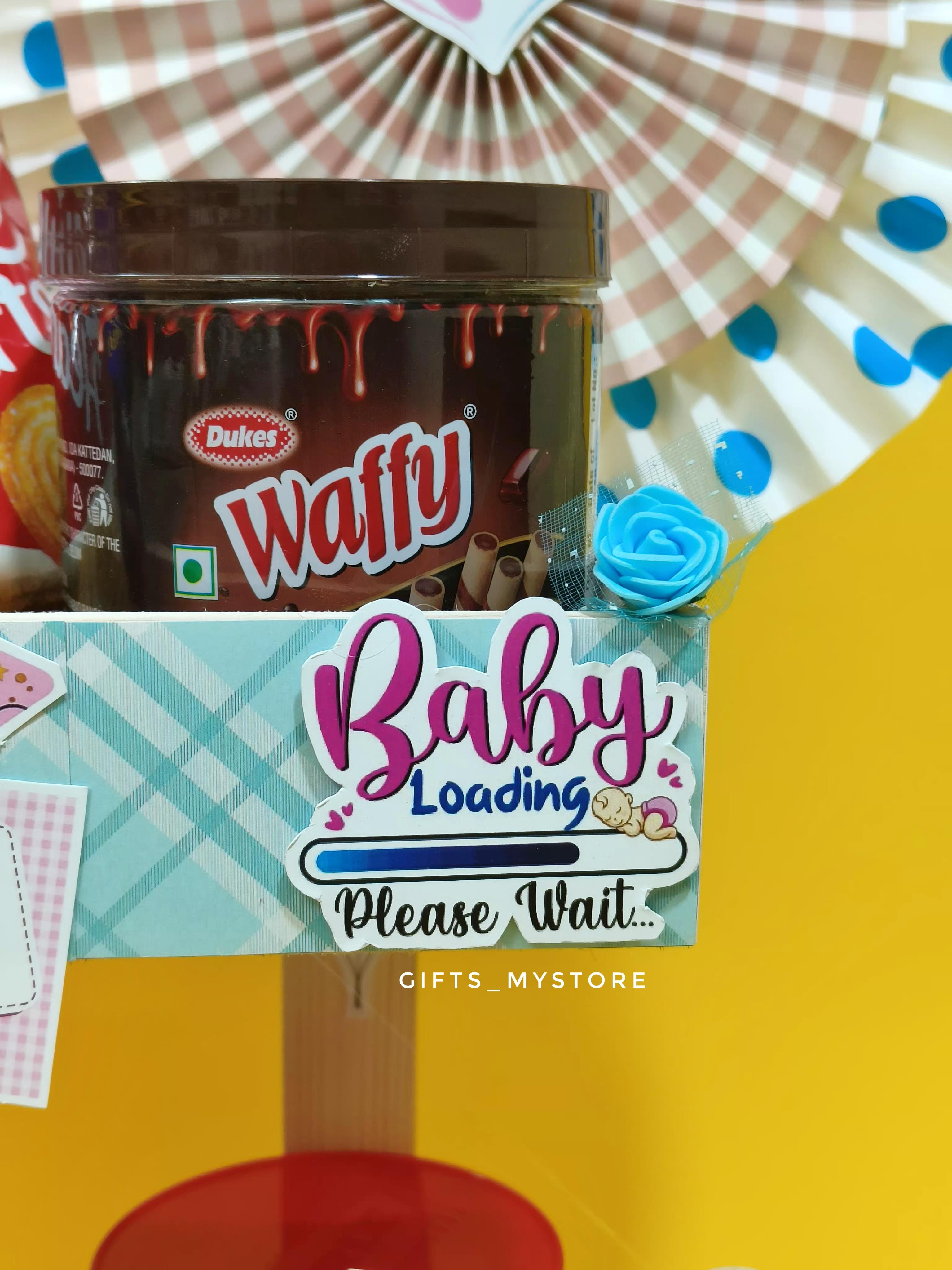 BABY SHOWER HAMPER